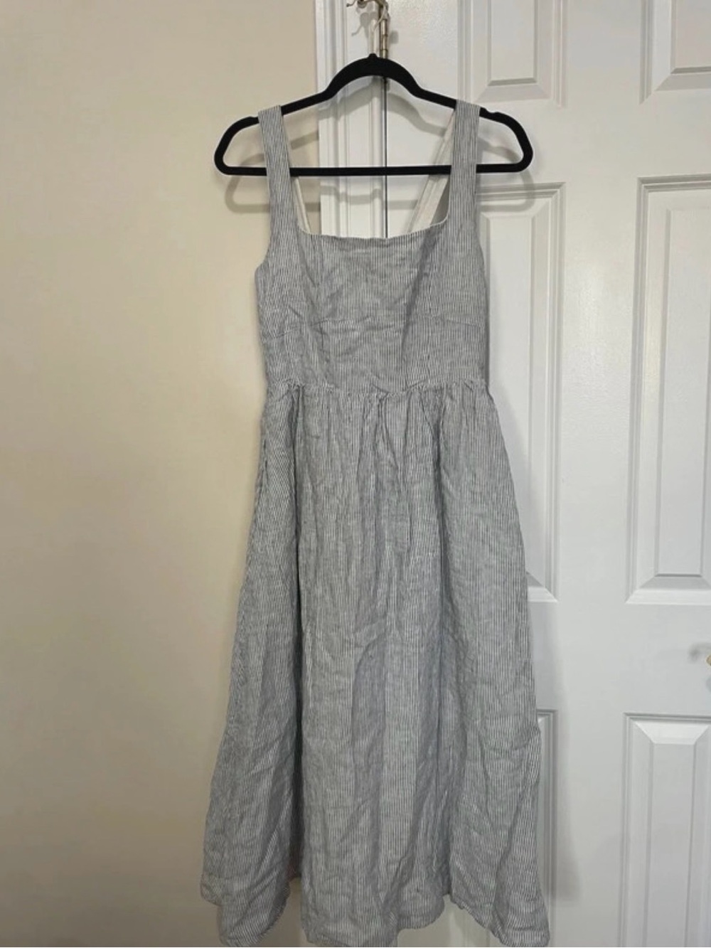 Quince 100% Linen Square-Neck Midi Dress in Pinstripe